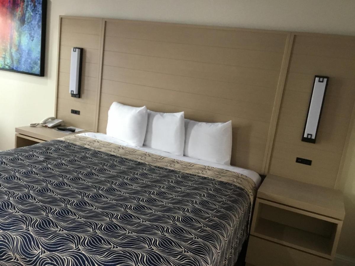 Motel Palace Blue Harwin Houston