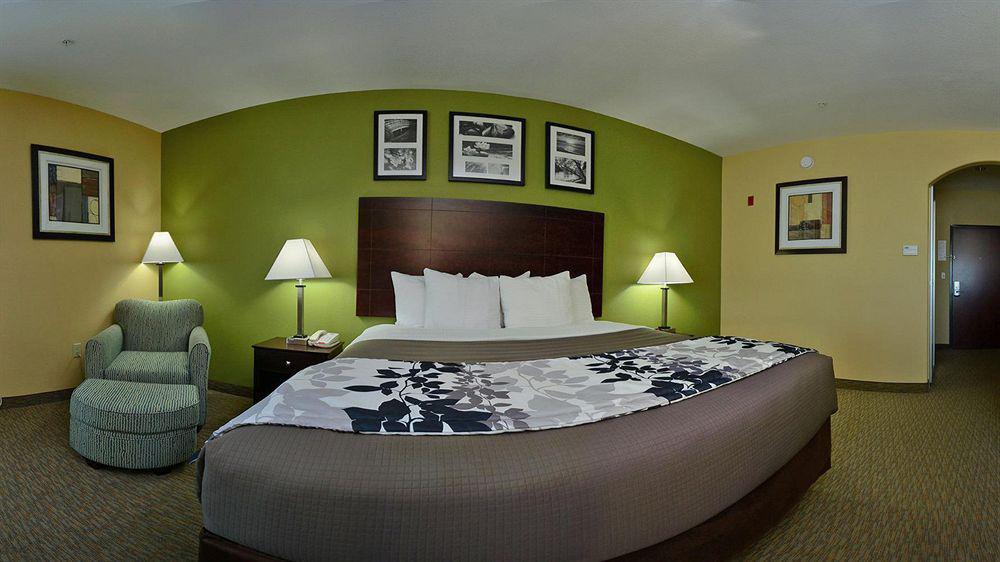 Sleep And Downtown Hotel