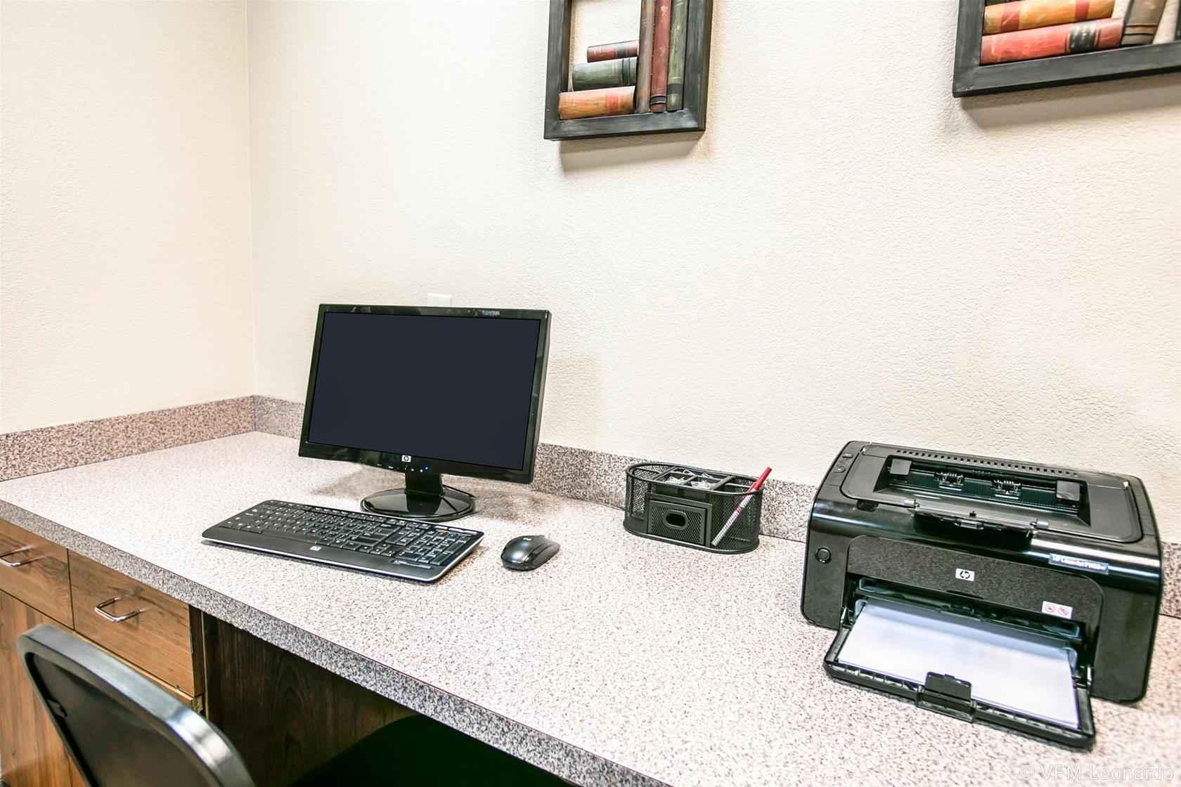 Hotel Comfort Nw - Vintage Park 3*