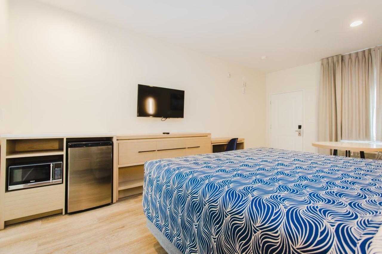 Palace Blue Federal Road Motel Houston