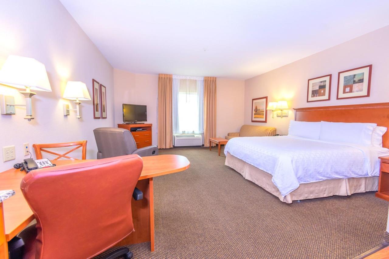 Hotel Candlewood I-10 East By Ihg